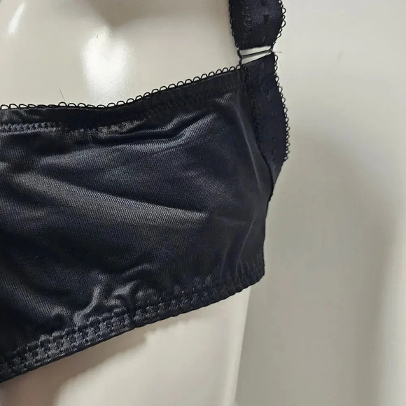 Delimara 42E minimizer black lace accent bra NWT - Picture 6 of 9